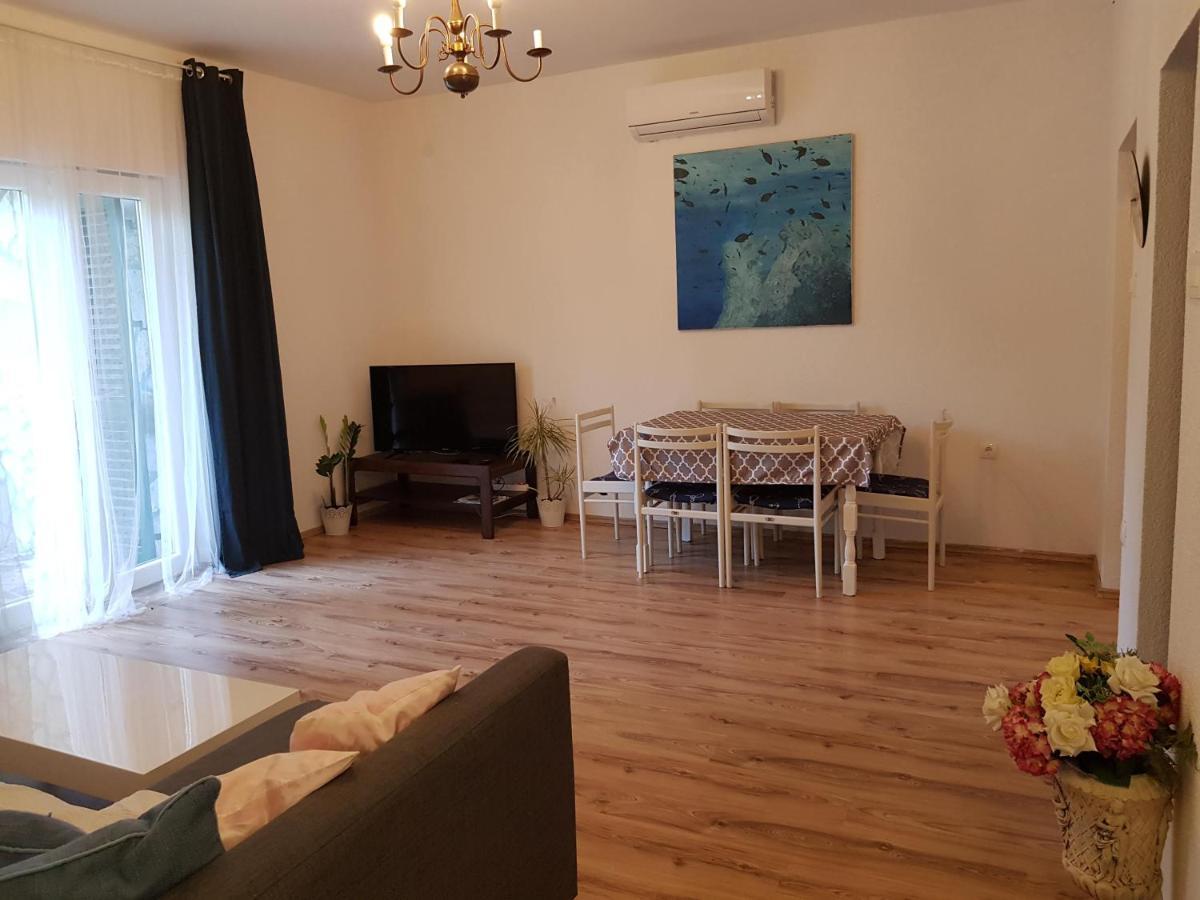 Apartmani Elena مالينسكا المظهر الخارجي الصورة